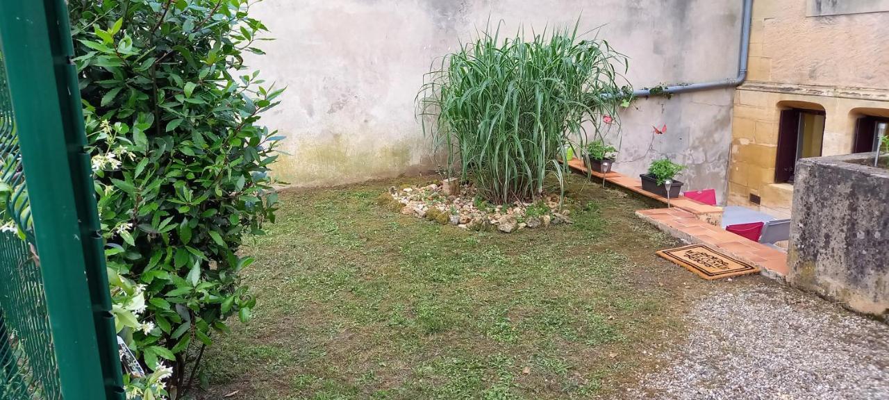 Studio Avec Terrasse Et Jardinet En Centre Ville Bergerac Dış mekan fotoğraf