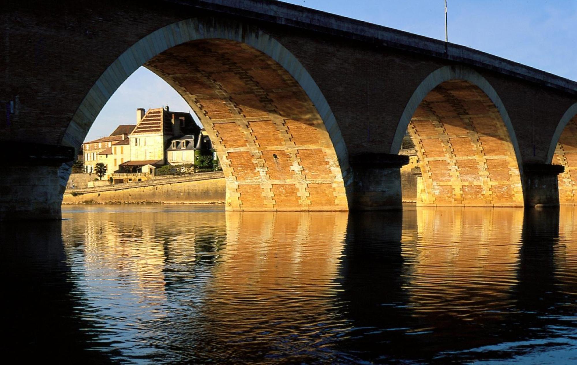 Studio Avec Terrasse Et Jardinet En Centre Ville Bergerac Dış mekan fotoğraf